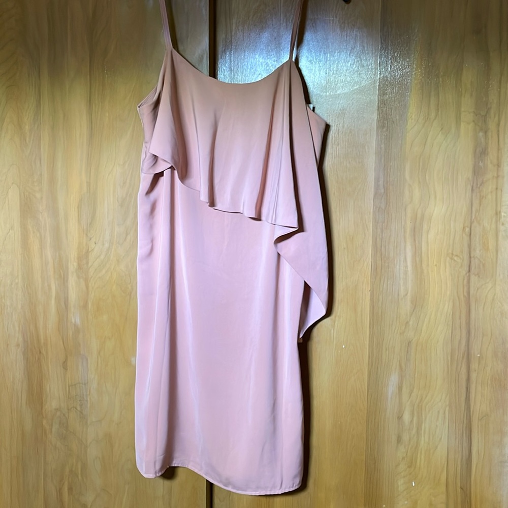 sleeveless dress with lining blush color